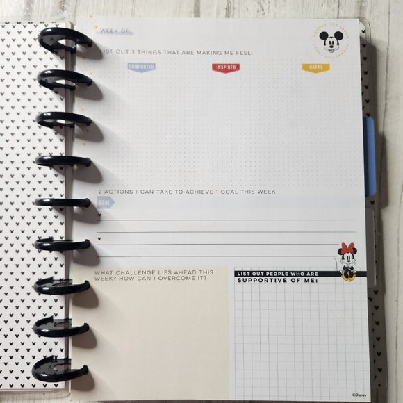 The Happy Planner Disney Minnie Mickey Mouse Goals and Positivity Guided Journal - Picture 4 of 9